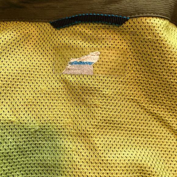 Columbia Fishing Button Down - Picture 4 of 4